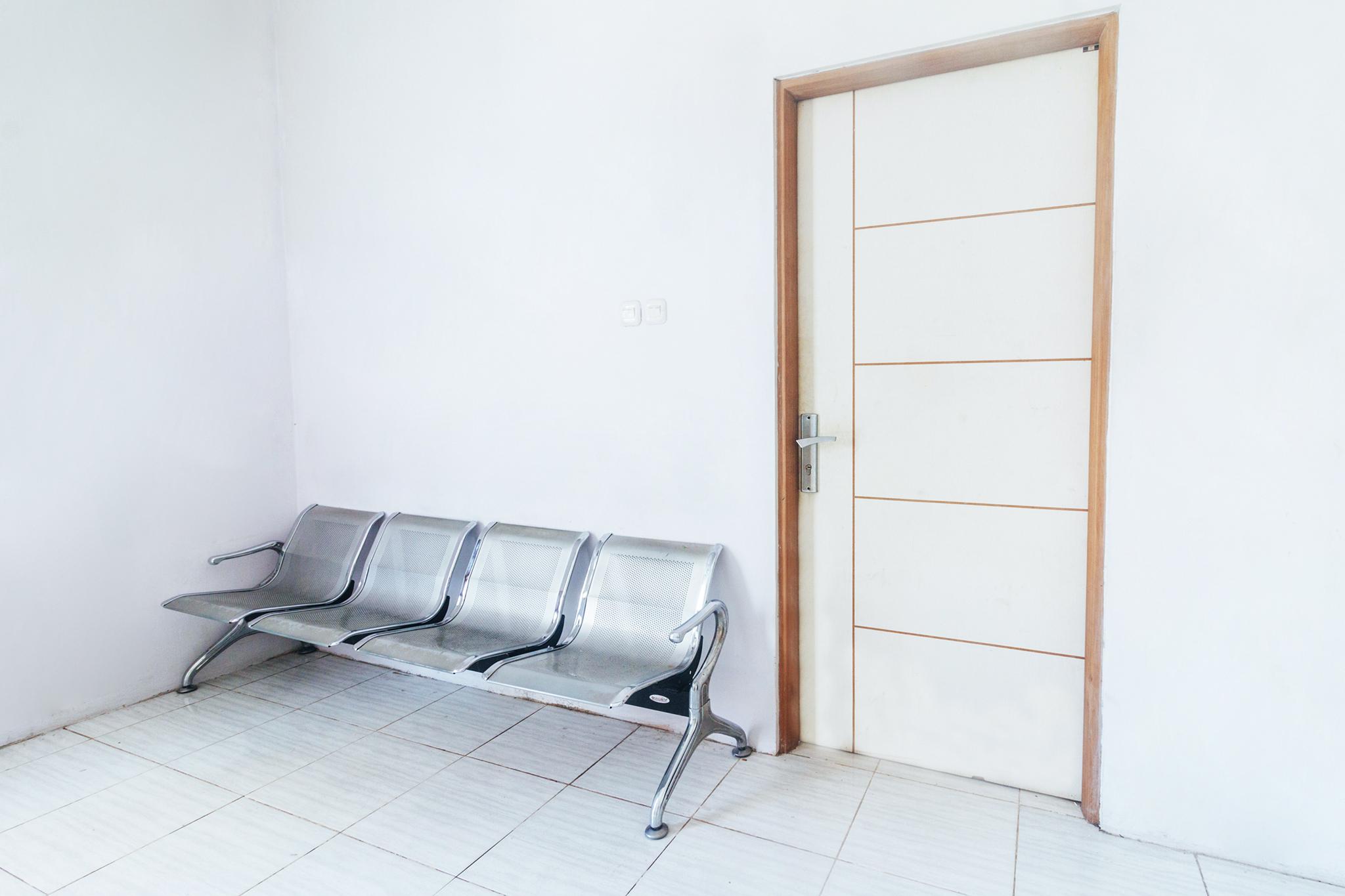Vaccinated Staff-Oyo 2699 Haven Boarding House Hotell Ambon Exteriör bild